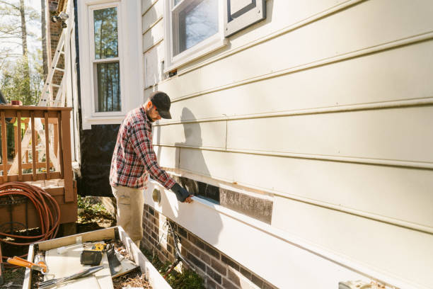 Trusted Emergency Siding Repair service in Johnstown, CO - Creative Siding